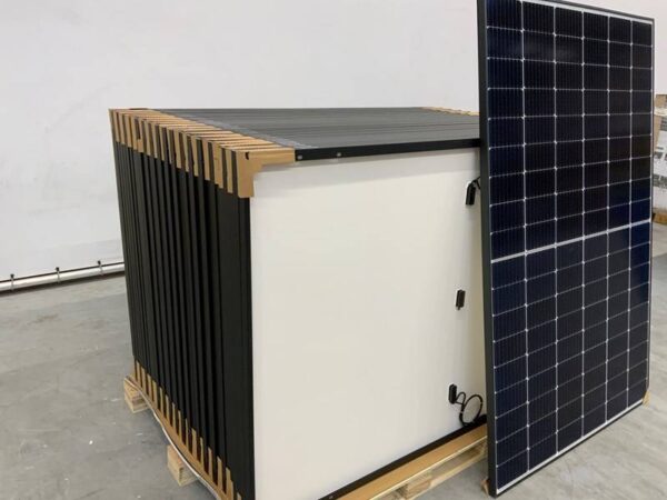 LONGi Solar LR5-54HIH 405W